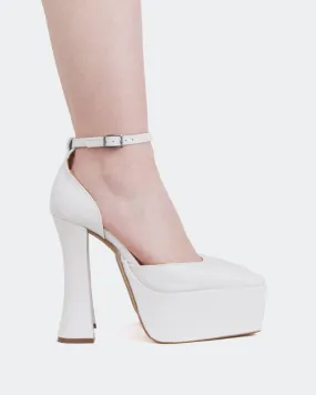 Cabaret White Leather/Cuir Blanc