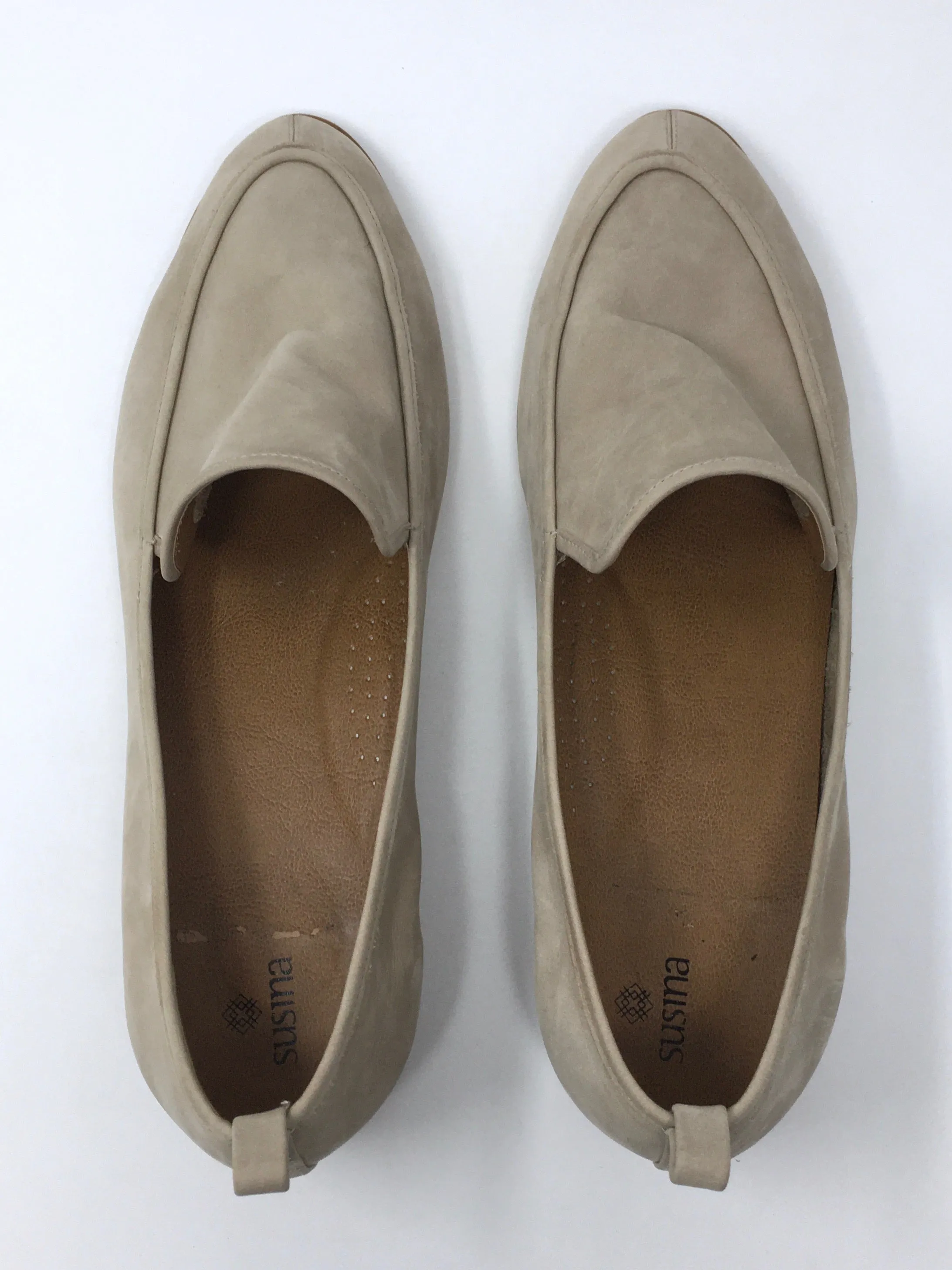 Susina Size 13 Beige Loafers