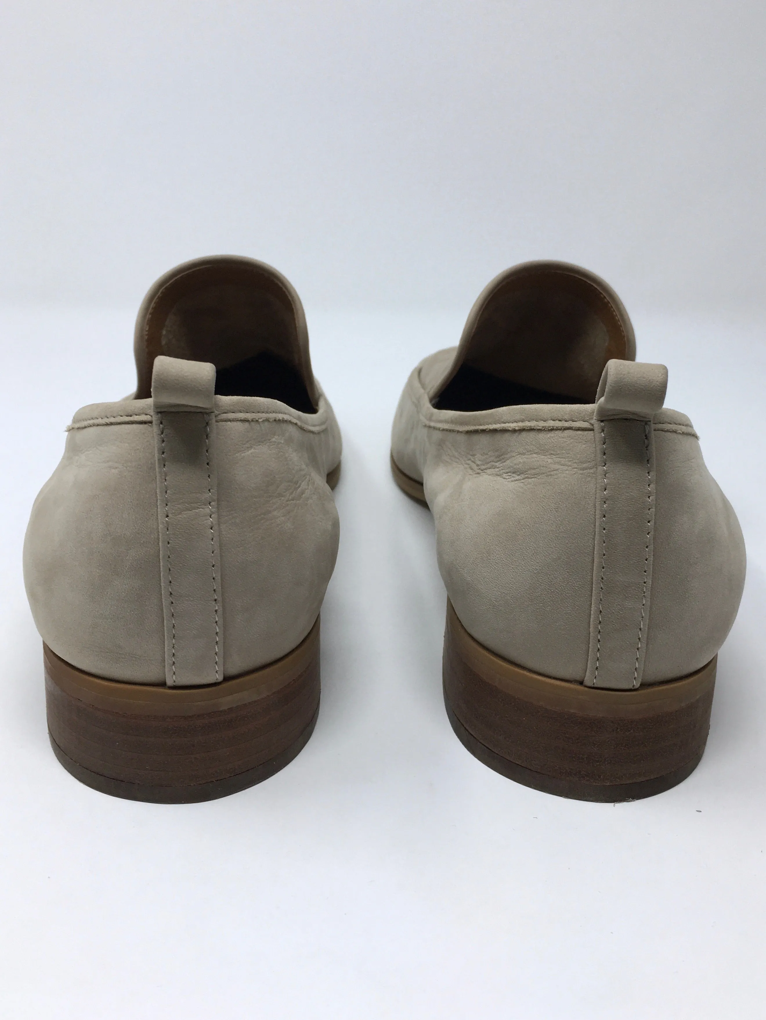 Susina Size 13 Beige Loafers